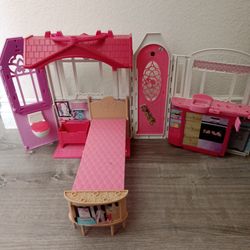 Barbie doll house.