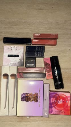 Make Up
