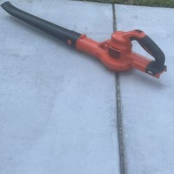 Black & Decker 40V Cordless Battery Powered Leaf Blower LSW40 - Tool Only. No battery , no charger . Used in good condition with small minor cosmetic 