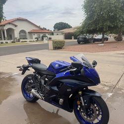 2023 Yamaha R 7