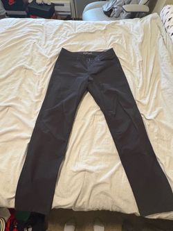 Arcteryx pants size 34