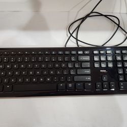 Amazon Basics Keyboard