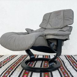 Ekornes Stressless Adjustable Lounge Chair Gray Leather Mid Century