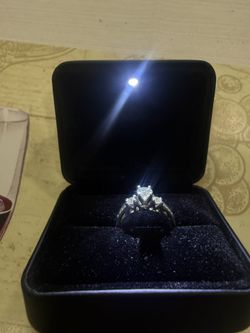Beautiful Diamond Ring – Size 5 1/2