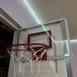 indoor basketball hoop 