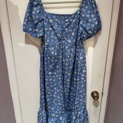 Blue floral dress size 2 XL