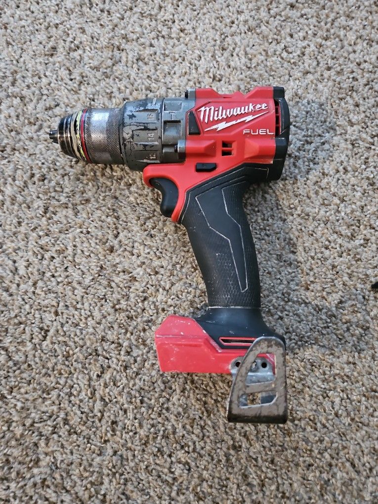 Milwaukee M18 Hammer Drill