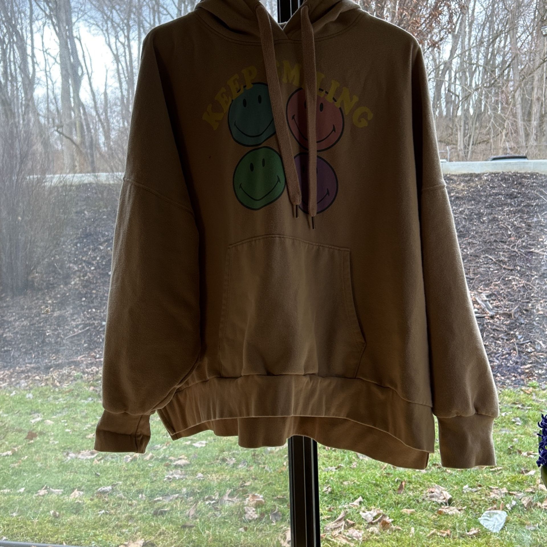 American Eagle Smiley Face Sweatshirt