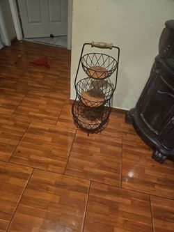 Fruit basket