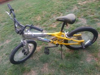 Yellow Mongoose bike for Sale in Frisco TX OfferUp