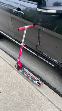 Girls Razor scooter