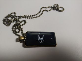 Pendant necklace maserrati
