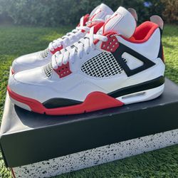 Jordan 4 Retro
