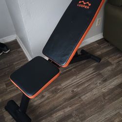 Weight Bench 