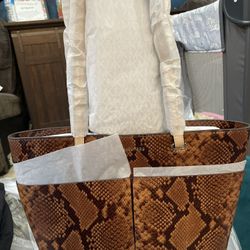 New Michael Kors Tote Purse