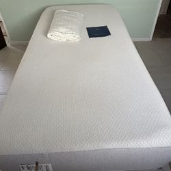 SLEEP NUMBER TWIN LONG I8 360 SMART BED WITH MATTRESS PAD