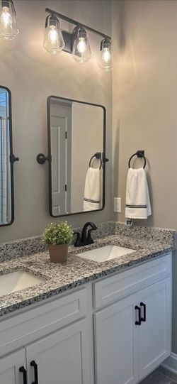 2 agreable gray interior flat paint= 80 dlr for both