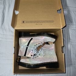 Dr.Martens 1460 Pascal J Rainbow Boots Size 3 Girls