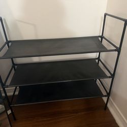 Shoe rack 