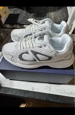 Christian Dior b30 white size 9