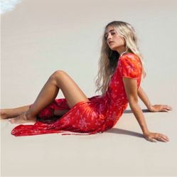 Billabong wrap style midi dress with short sleeves Sz small maxi  red floral
