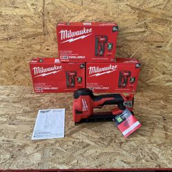 Milwaukee M12 Cable Stapler Model 2448-20 (Tool Only)