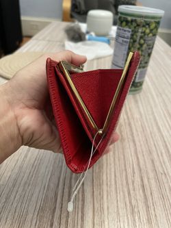 lv epi red wallet