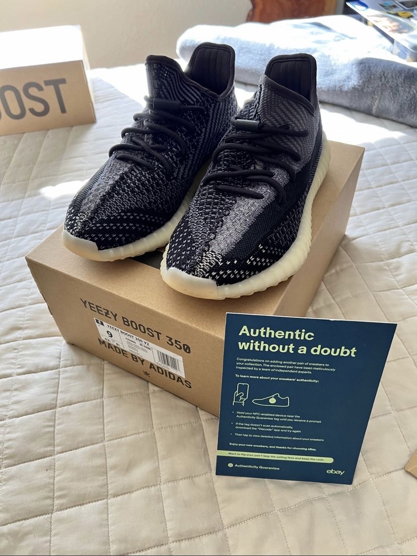 Adidas Yeezy Boost 350 Carbon Size 9 