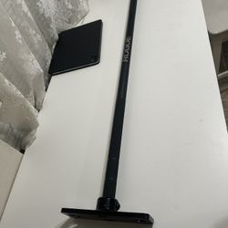 ROGUE MONSTER SOCKET PULL-UP BAR