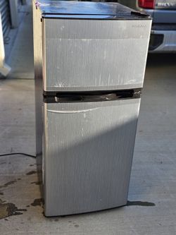 Mini Refrigerator