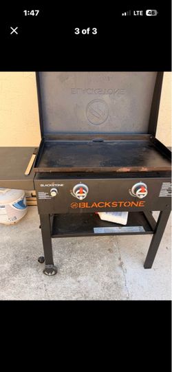 Blackstone 2-Burner Outdoor Flat Top Griddle