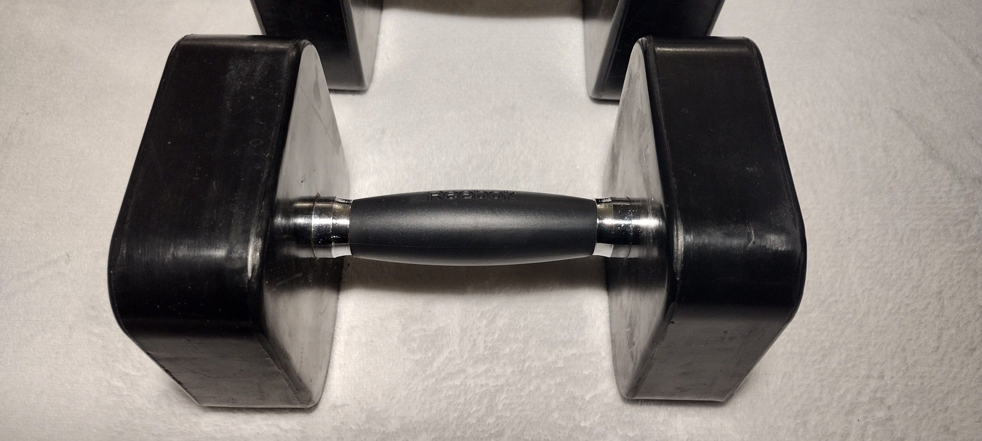 2 REEBOK 15LB DUMBBELLS DUMBBELL WEIGHTS EXCELLENT CONDITION for
