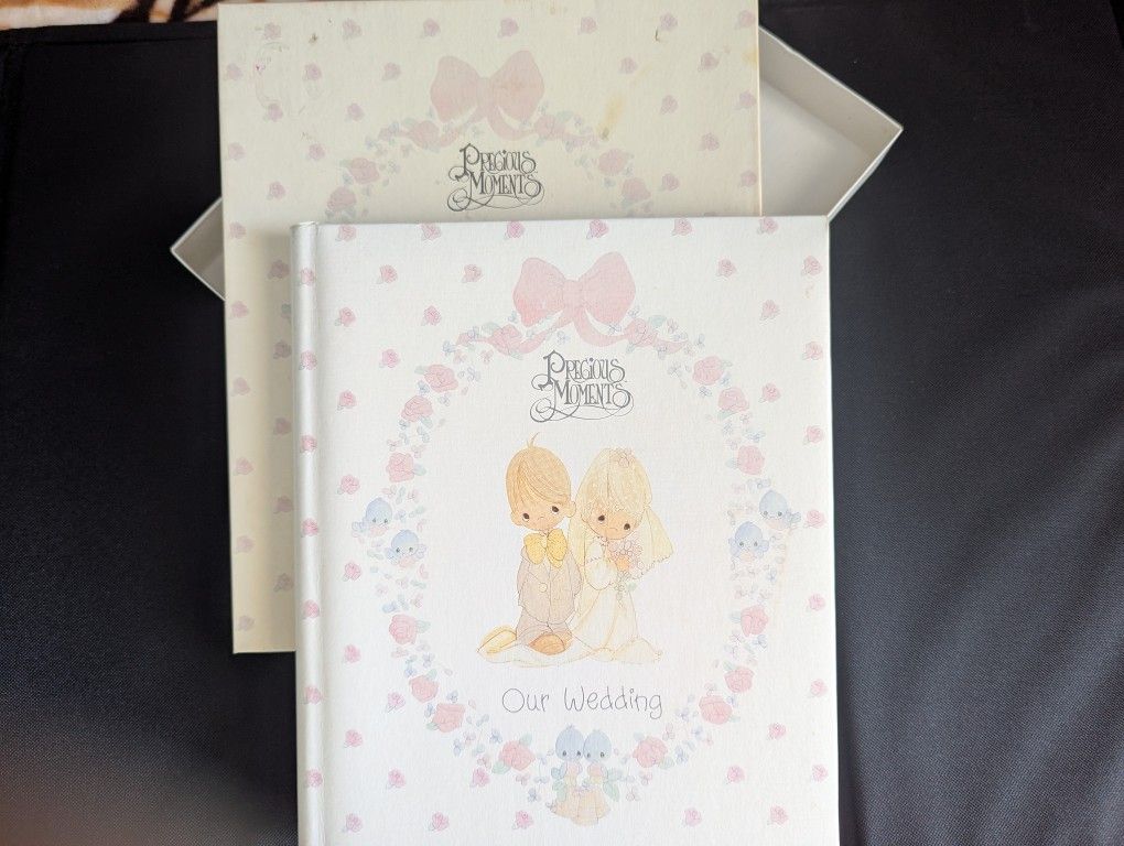 Vintage Precious Moments OUR WEDDING Keepsake Book