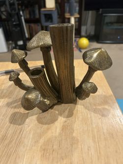 Clustered Mushroom Budvase 