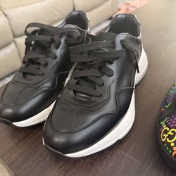 Gucci mens sneakers size 11 fit like 12