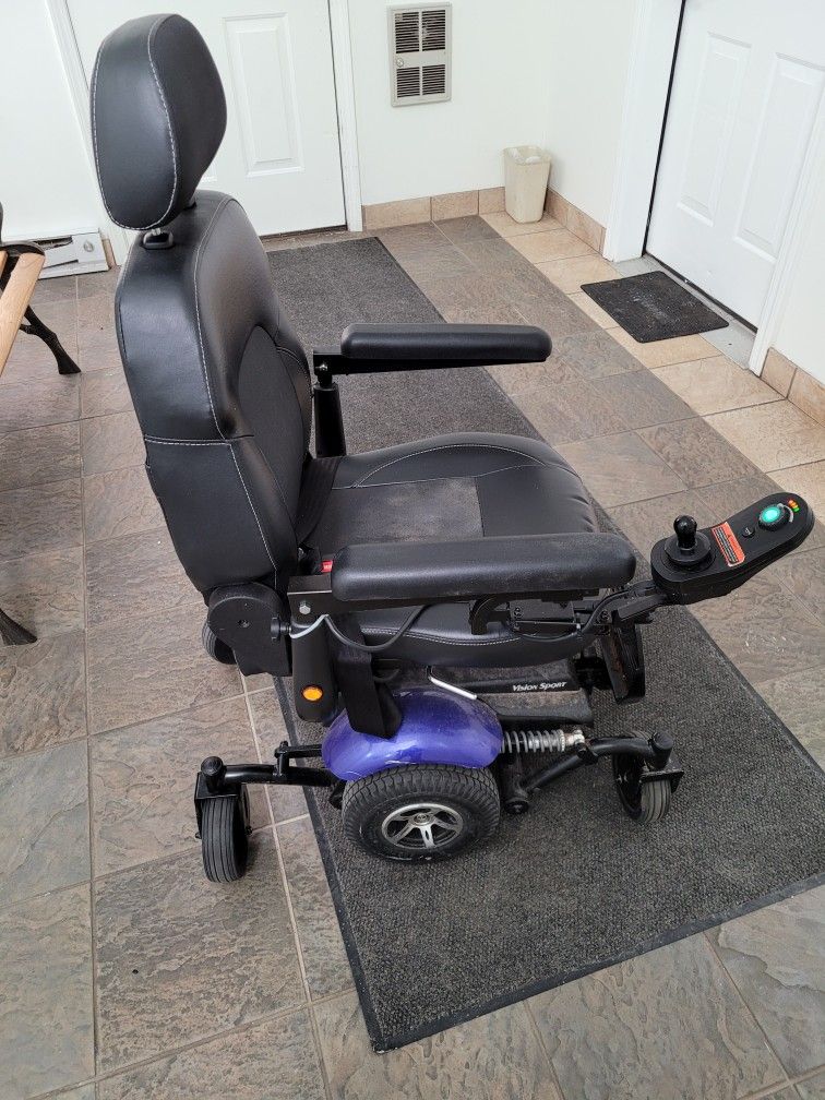 Electric Motor Wheelchair