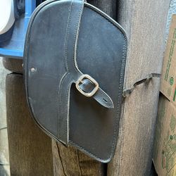 Leather saddle bags with locks