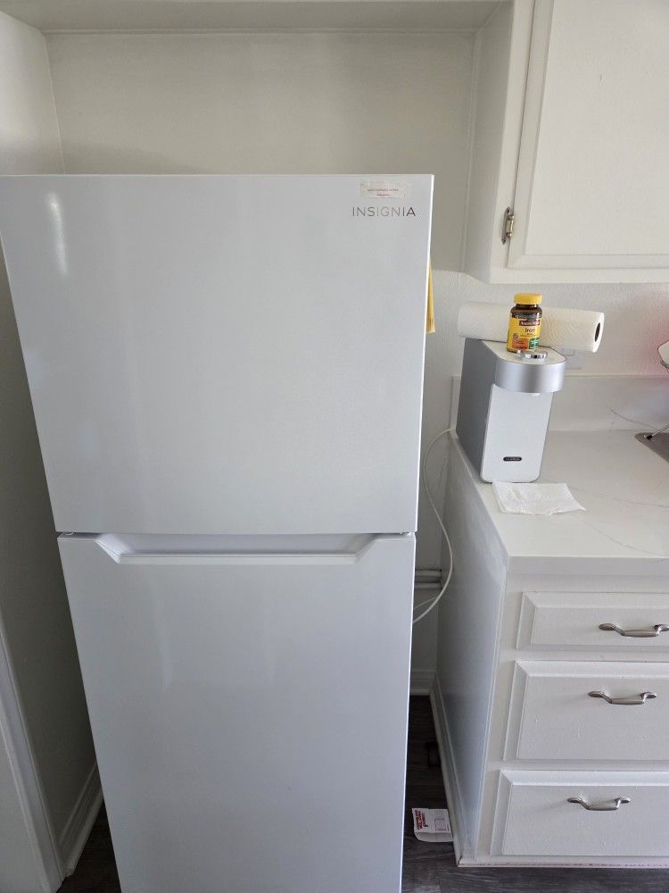 Insignia Fridge