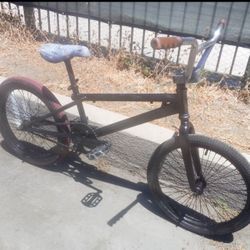 BMX BIKE FOR SALE 