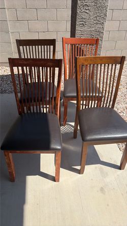Table w/chairs