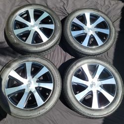 17x7.0J Toyota Mirai Wheels & Tires