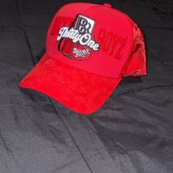 Backpack Boys x 31 hats