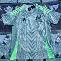 Soccer Mexico copa América🇲🇽🇲🇽 local visitante home away Jerseys camisas playera de futbol kids sizes 24,26 ,28 4,56789 10 years old niños todas l