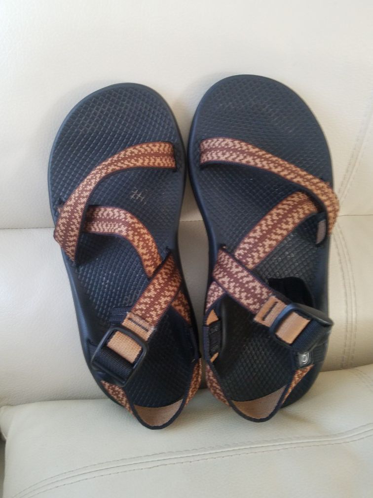 Chaco sandals size 9 (men's)