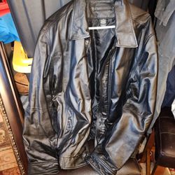 mens leather jacket size large 