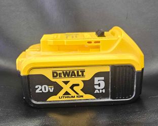 Dewalt 20V Max 5Ah DCB205 Battery