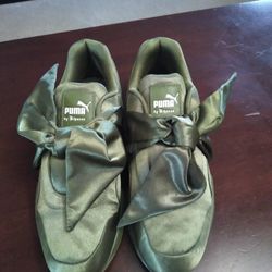 Rhianna Pumas Fendi Boti Silk Tennis Shoes