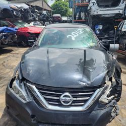 Nissan Altima 2018 (contact info removed) PARTS 