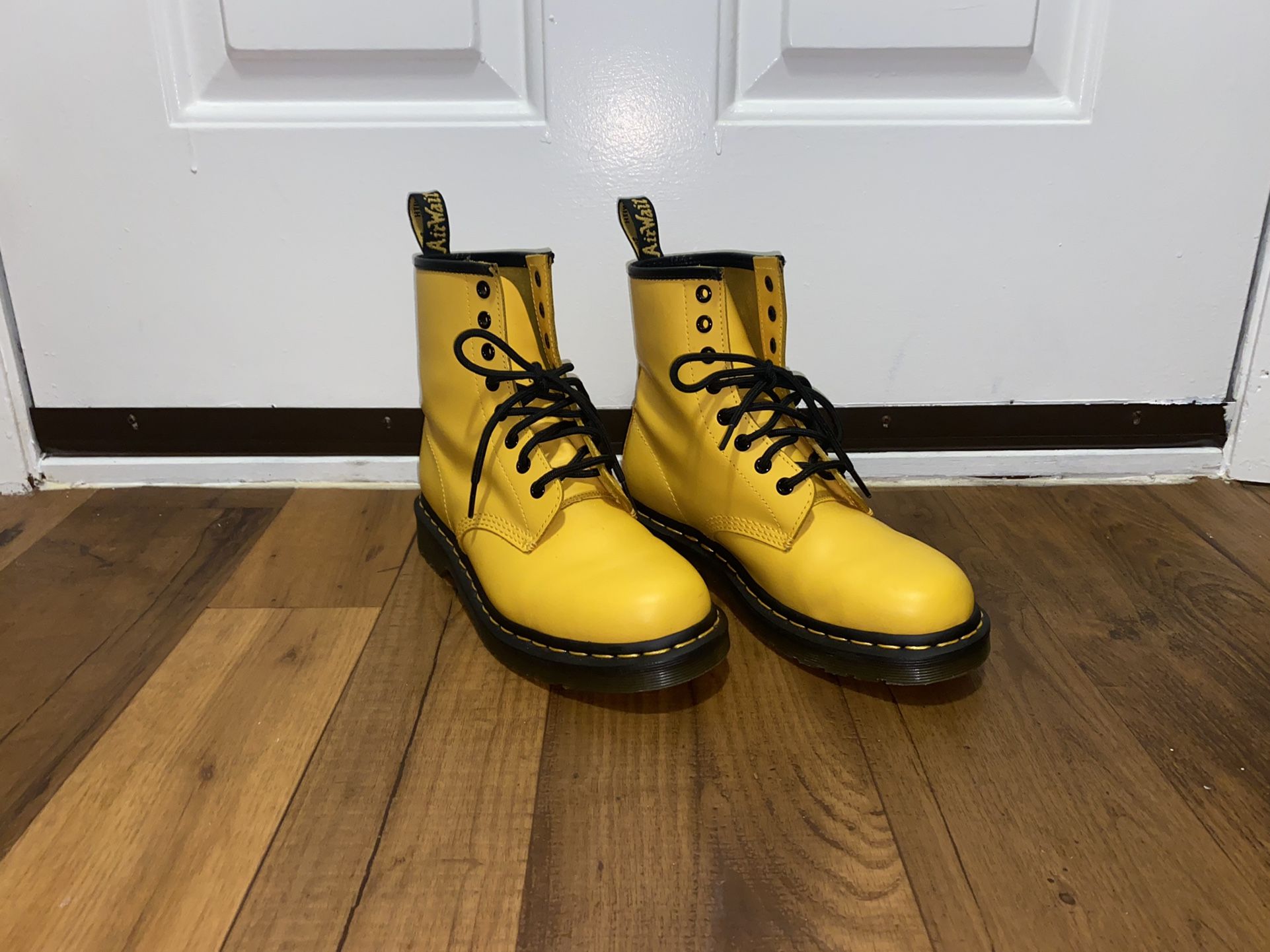 Yellow Doc Martens 1460 mens 6 for Sale in Woodway, WA OfferUp