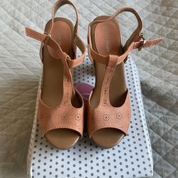 Women’s Coral Wedges 